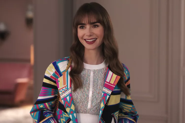 Lily Collins. (PHOTO: COURTESY OF NETFLIX)