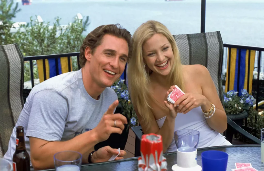 Matthew McConaughey and Kate Hudson on the set of 'How to Lose a Guy in 10 Days'. (PHOTO: VIA PEOPLE, MICHAEL GIBSON/PARAMOUNT/KOBAL/SHUTTERSTOCK)