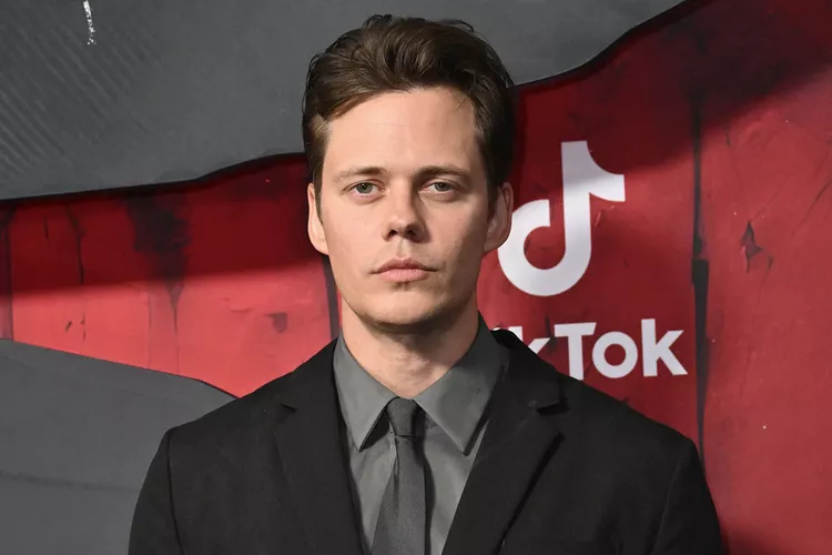 Bill Skarsgard in New York on August 20, 2024. (PHOTO: VIA PEOPLE, ANGELA WEISS/AFP VIA GETTY)