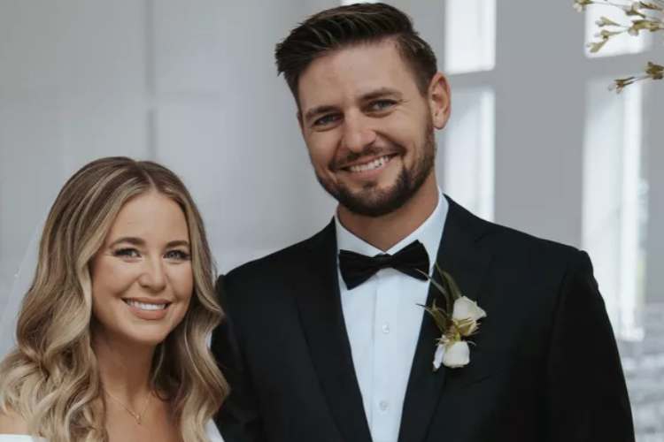 Jana Duggar and Stephen Wissmann. (PHOTO: VIA PEOPLE, Darian Kaia Photography)