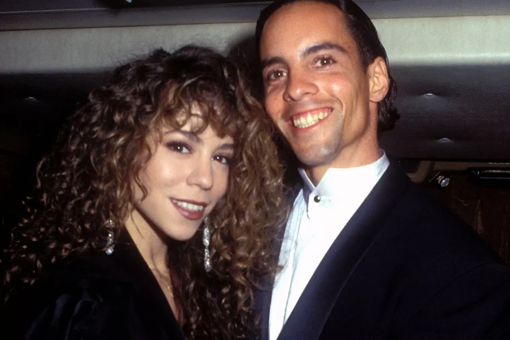 Mariah Carey and her brother Morgan. (PHOTO: VIA PEOPLE, Barry King/WireImage)