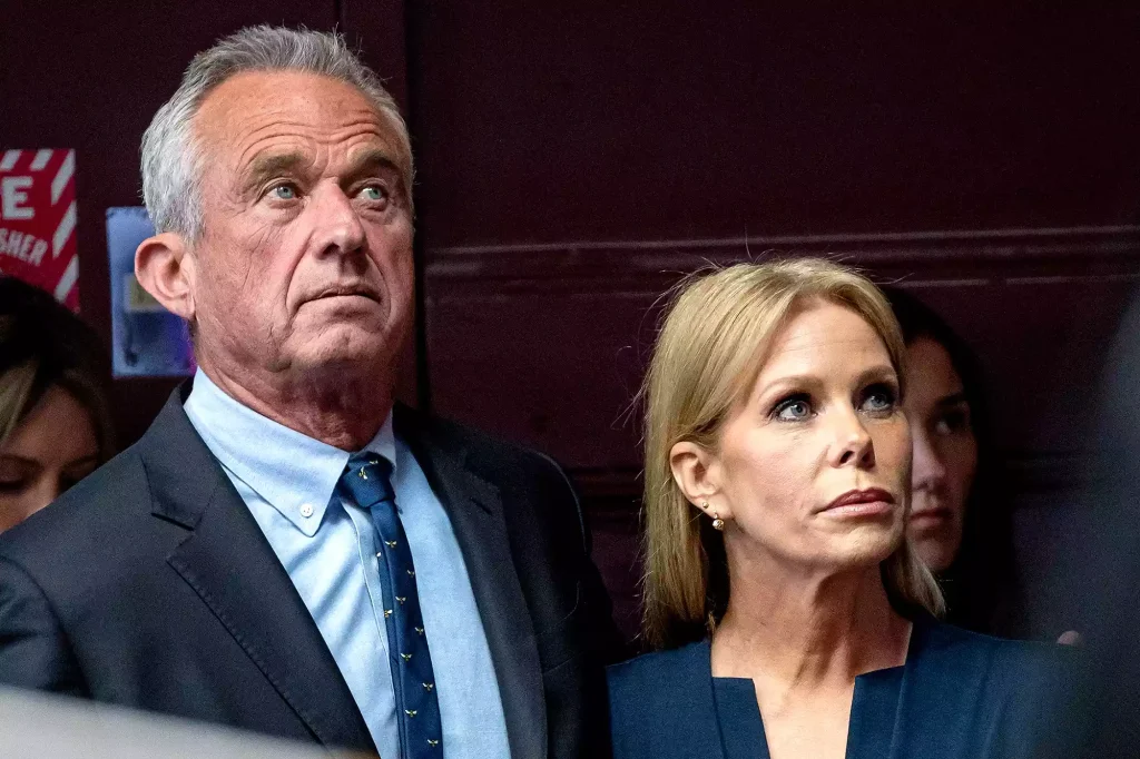 Robert F. Kennedy Jr. and Cheryl Hines in March 2024. (PHOTO: VIA PEOPLE, David Paul Morris/Bloomberg via Getty)